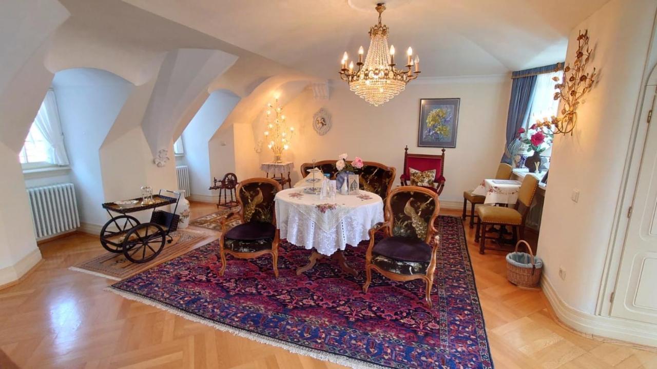 Hotel Zum Riesen - Aelteste Fuerstenherberge Deutschlands Miltenberg Bagian luar foto
