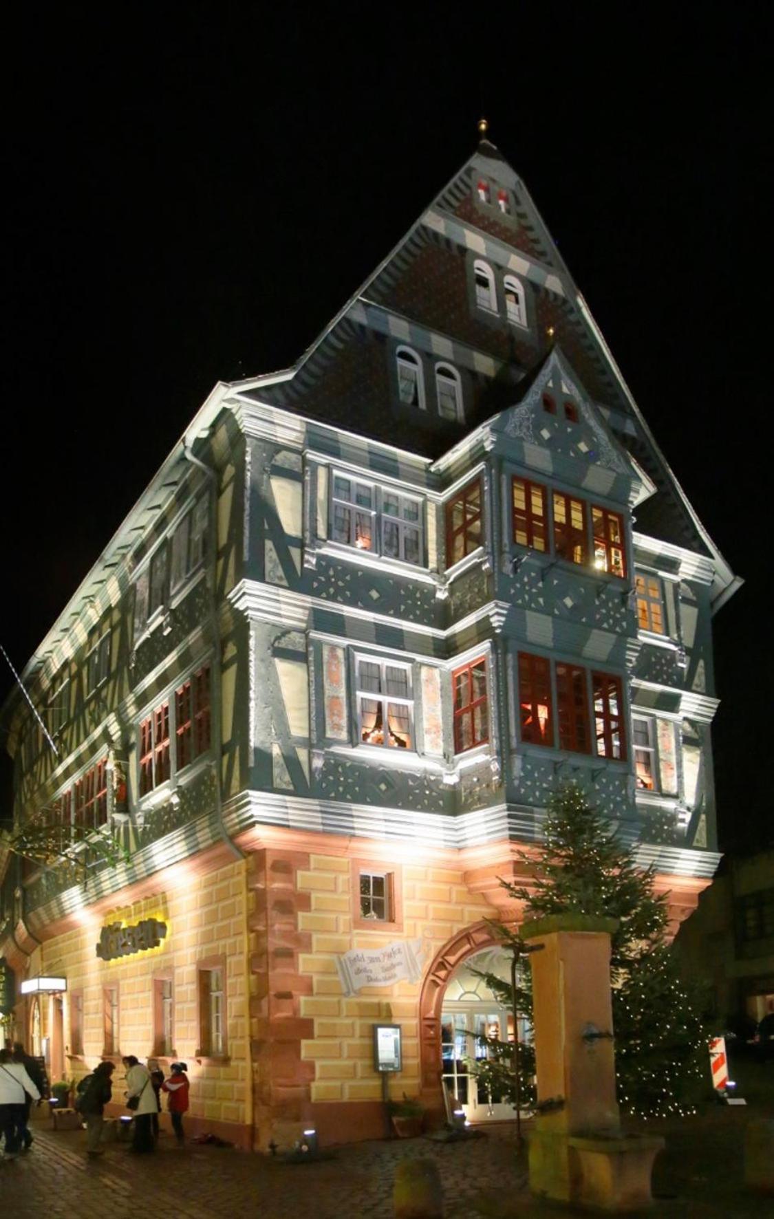 Hotel Zum Riesen - Aelteste Fuerstenherberge Deutschlands Miltenberg Bagian luar foto
