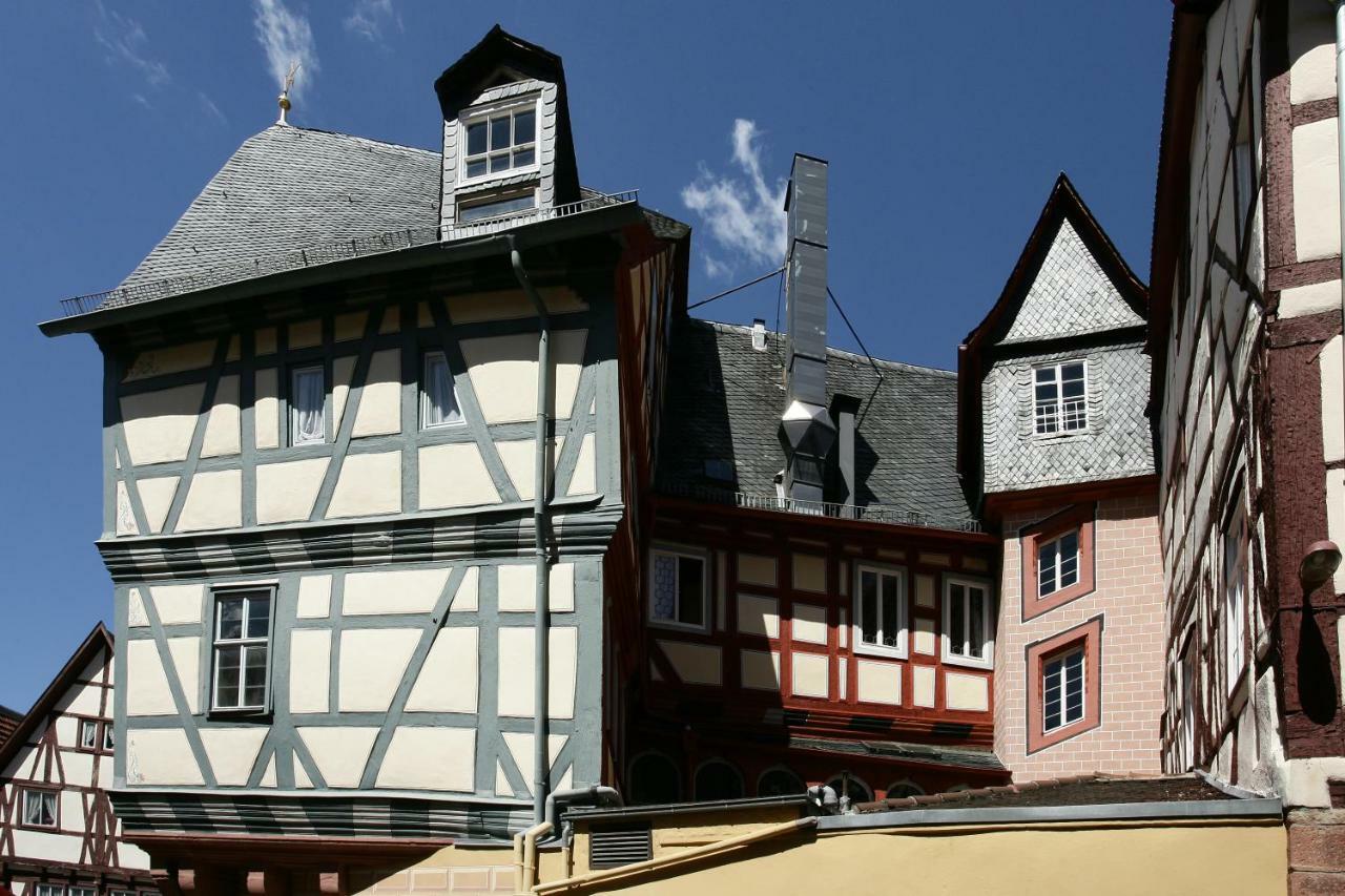 Hotel Zum Riesen - Aelteste Fuerstenherberge Deutschlands Miltenberg Bagian luar foto